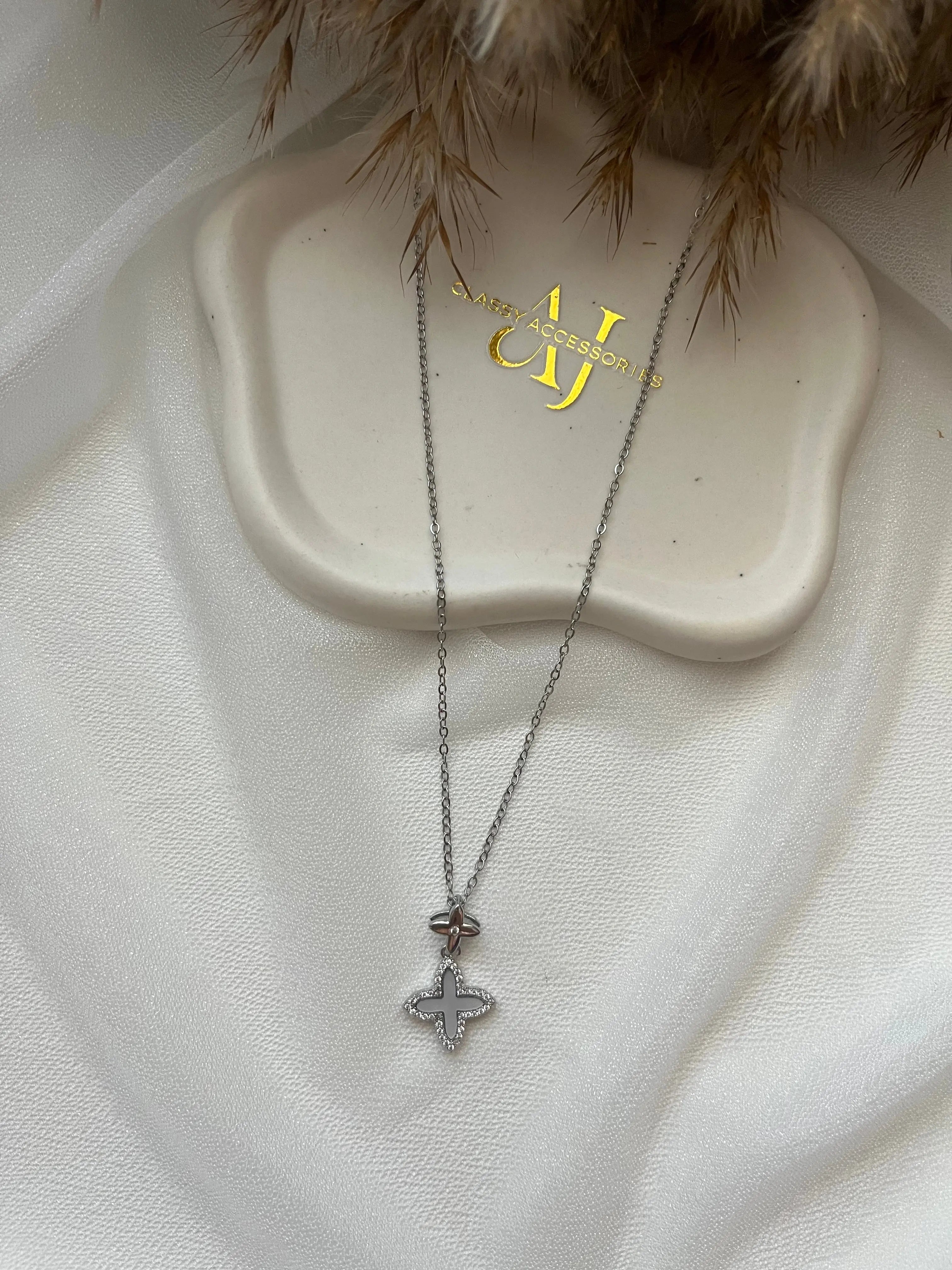 Starry Blossom Halskette Adore Ani Jewelry