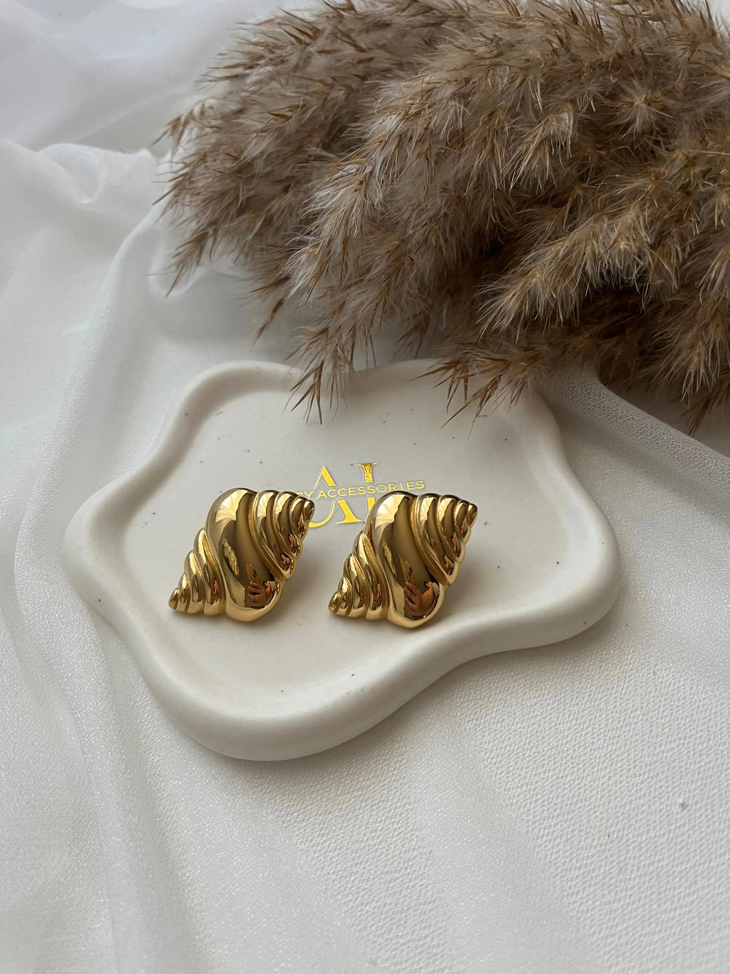 Petit Croissant Adore Ani Jewelry