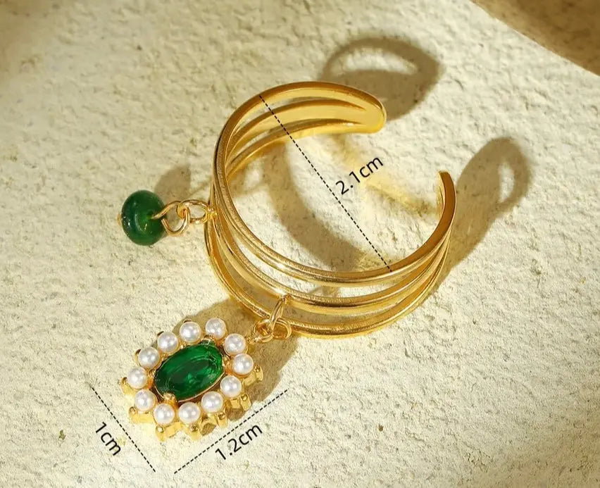 Emerald Grace-Ring Adore Ani Jewelry