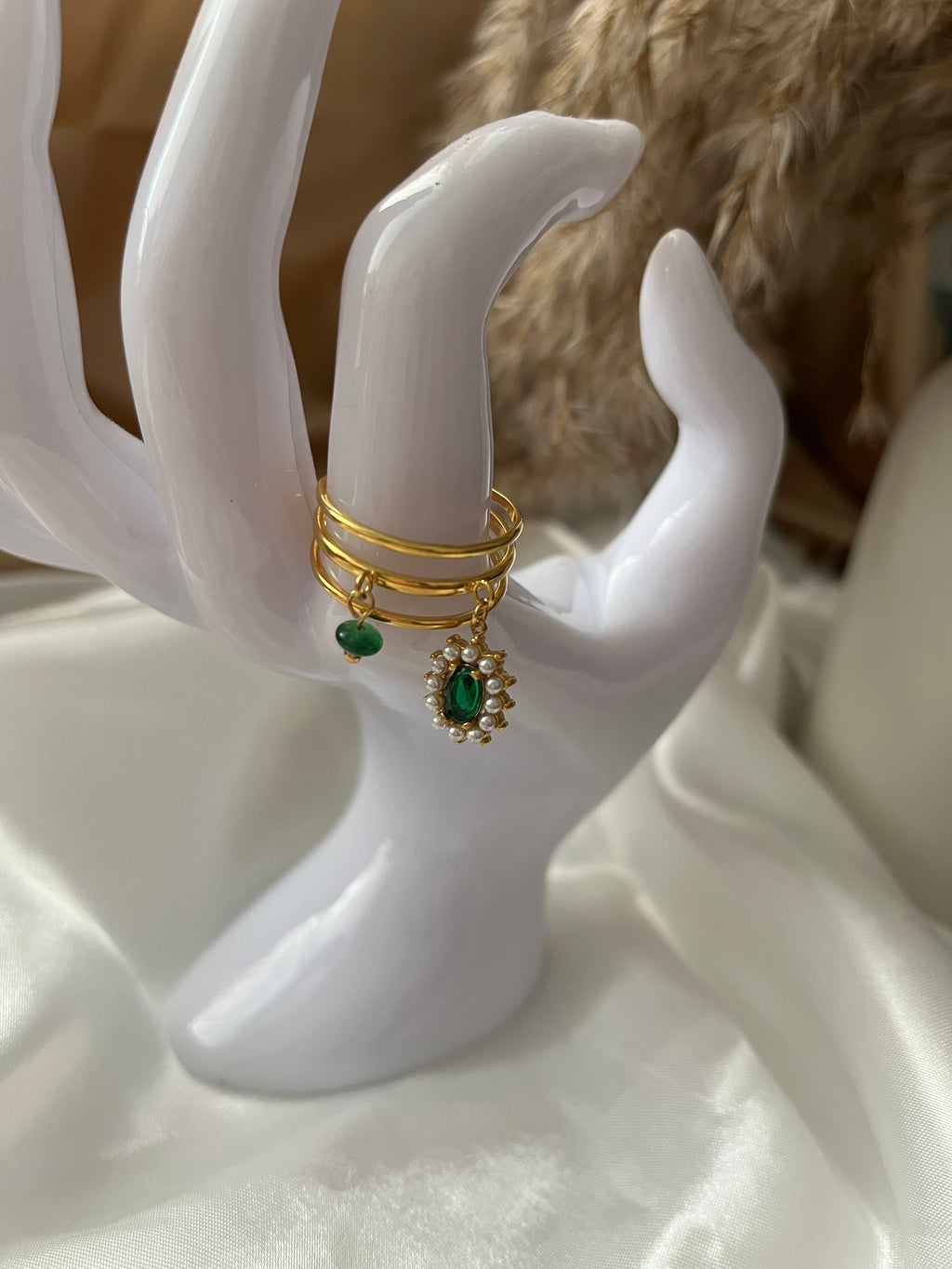 Emerald Grace-Ring Adore Ani Jewelry