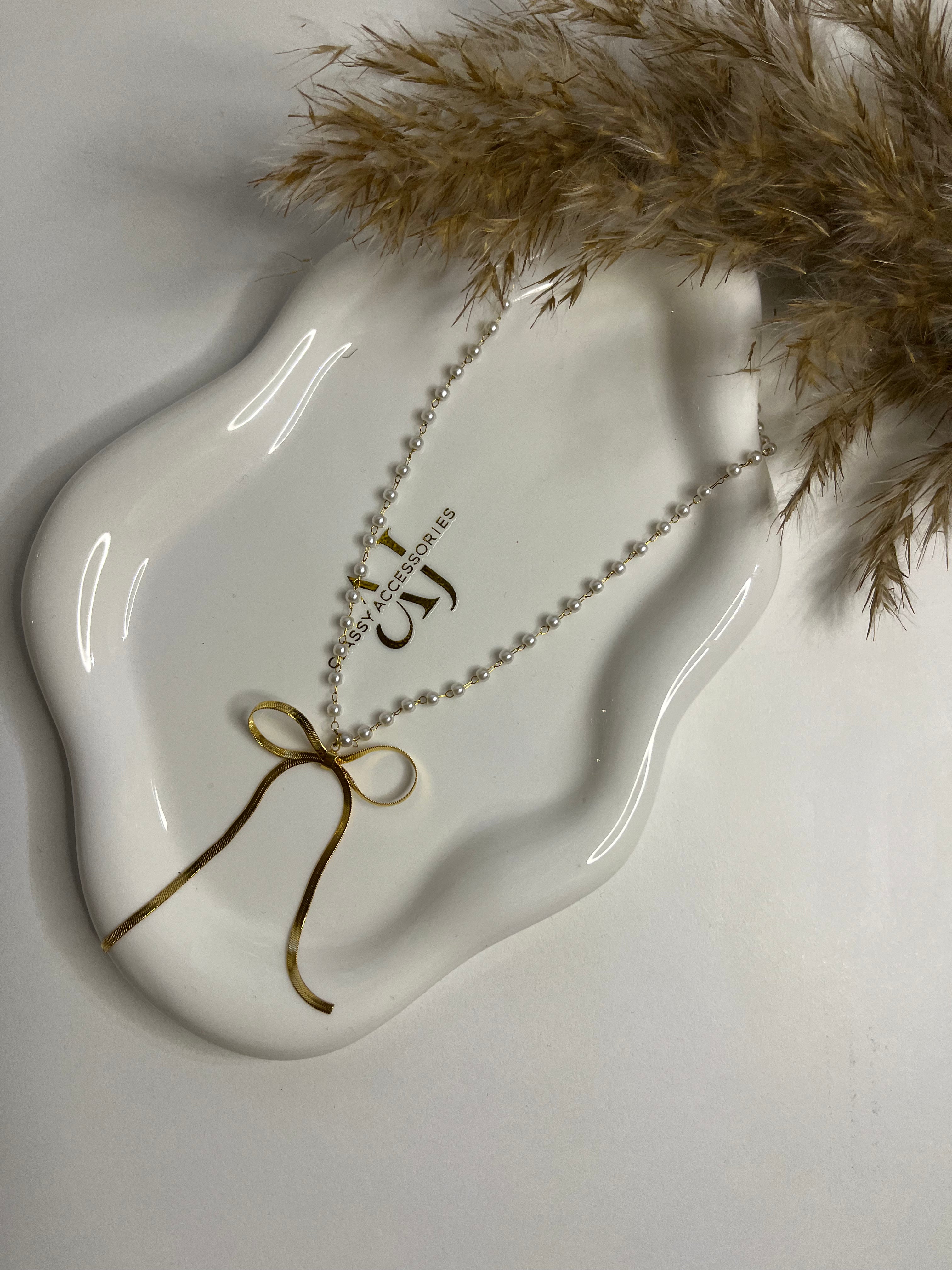 Golden Bow Halskette Adore Ani Jewelry